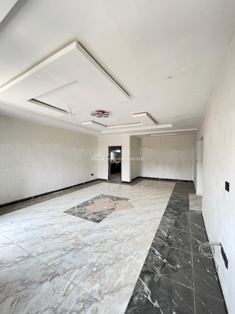 Contemporary 3 Bedroom Apartment in a Nice and Serene Environment, Yaba, Lagos, Flat / Apartment for Sale