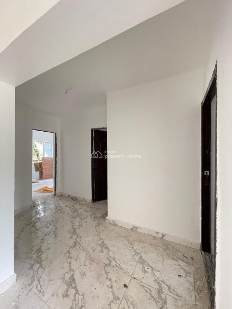 Contemporary 3 Bedroom Apartment in a Nice and Serene Environment, Yaba, Lagos, Flat / Apartment for Sale