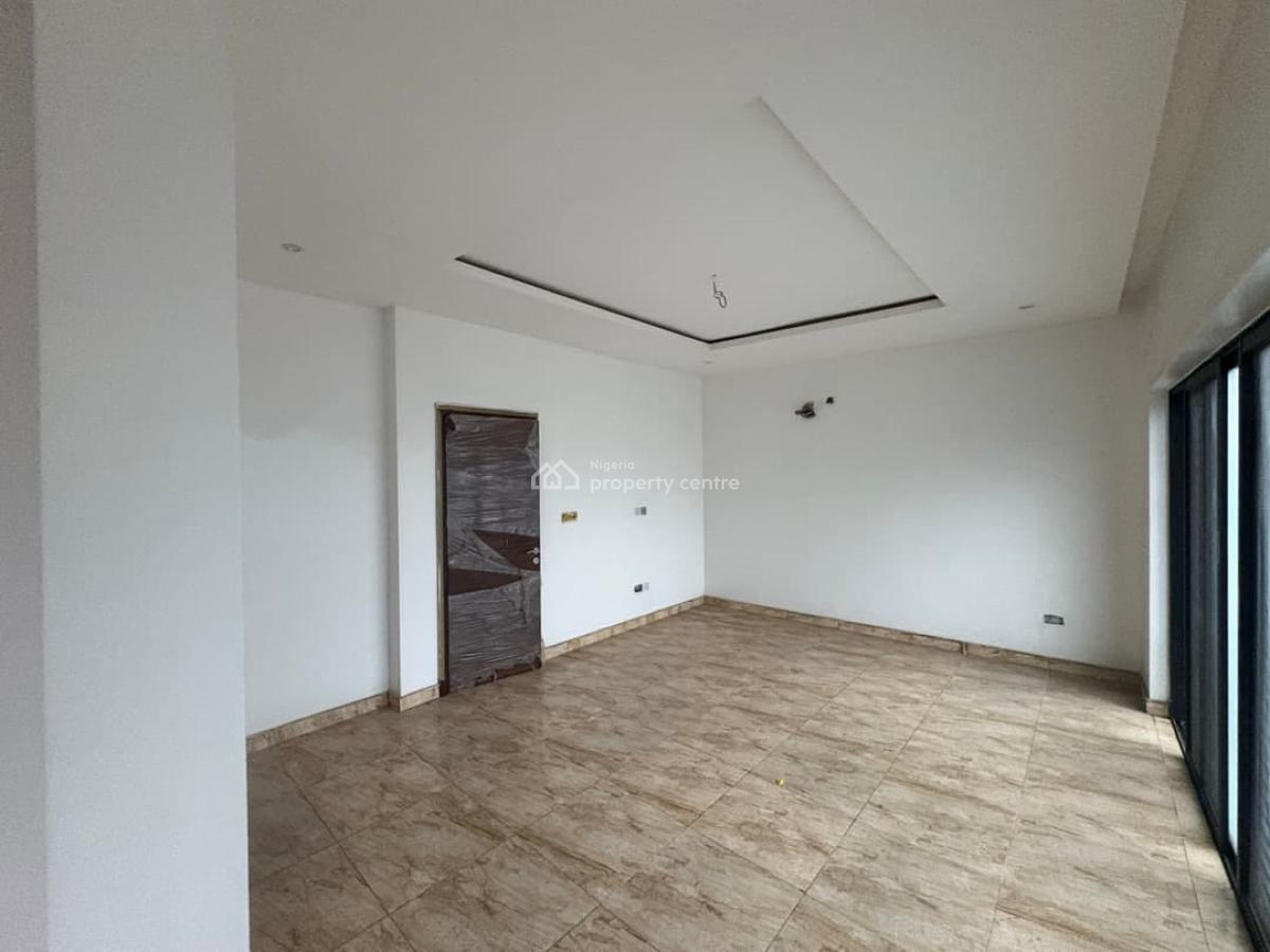 Very Spacious Room Shared Apartment, Bera Estate, Lekki, Lagos, Self Contain (single Rooms) for Rent