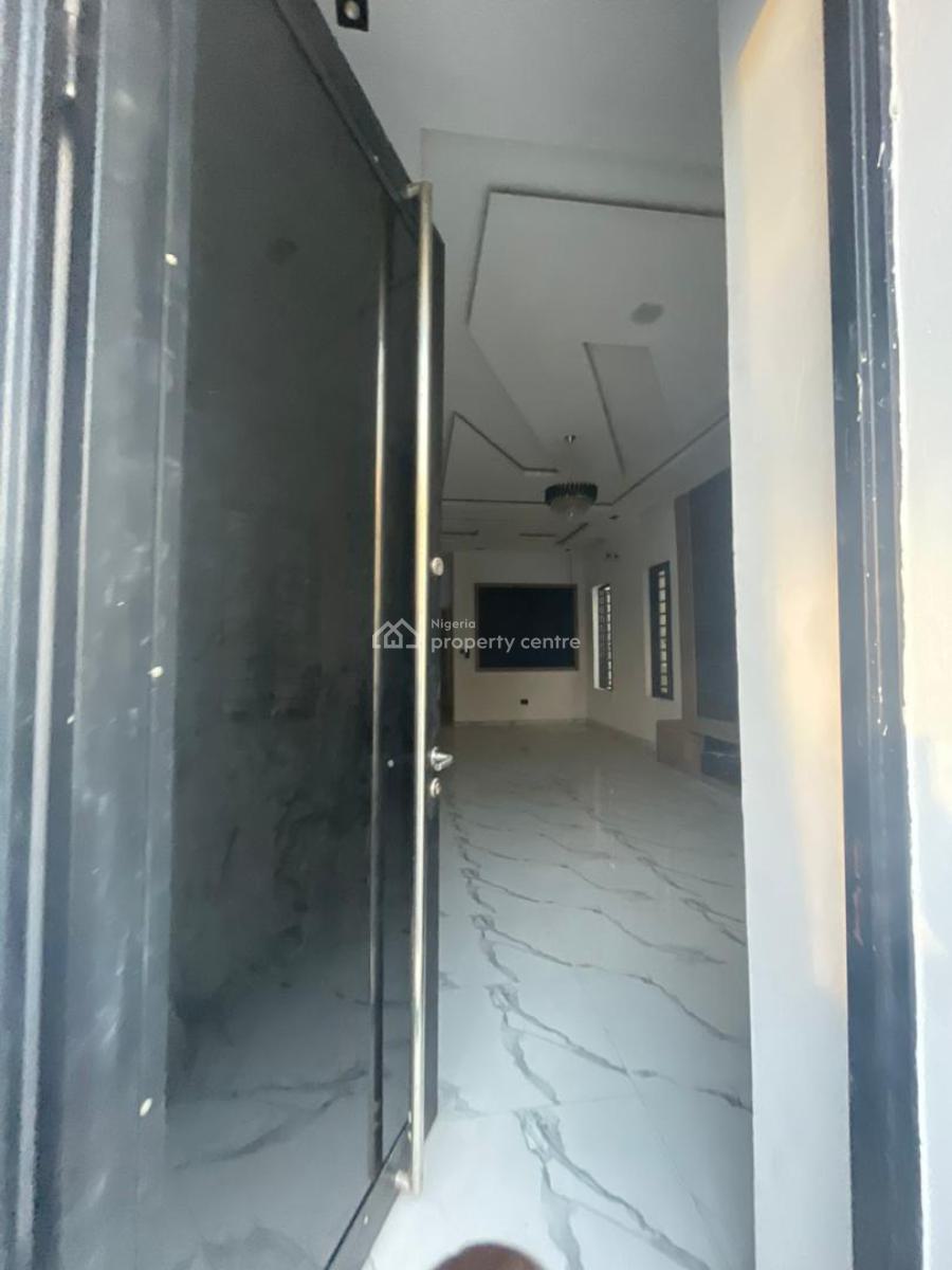 Luxurious 4 Bedroom  Semi-detached with Bq in a Secure Estate, Ajah, Lekki, Lagos, Semi-detached Duplex for Sale
