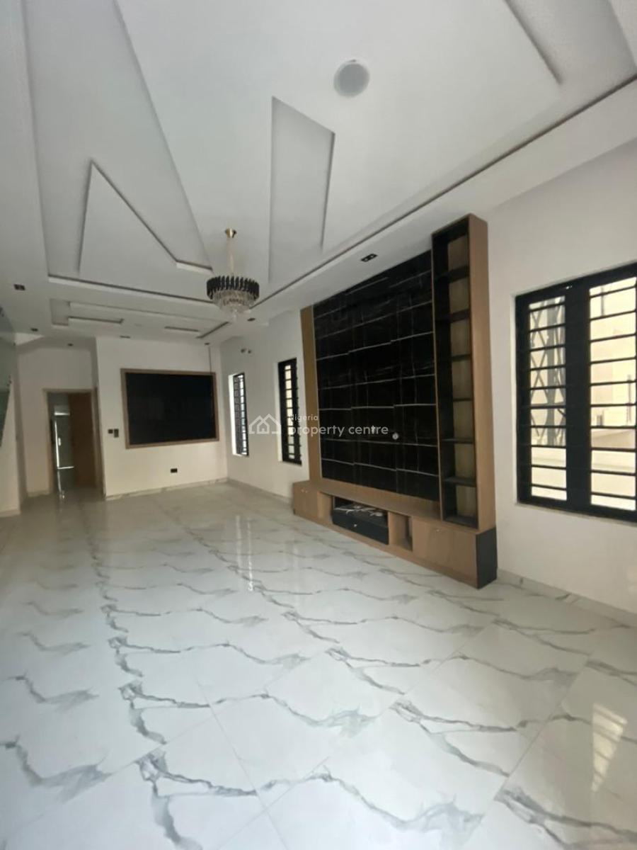 Luxurious 4 Bedroom  Semi-detached with Bq in a Secure Estate, Ajah, Lekki, Lagos, Semi-detached Duplex for Sale