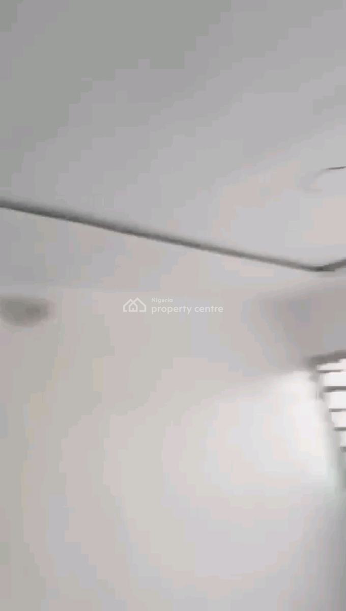 an Executive Standard Very Decent and Spacious Newly Built 2bedroom Fl, Oloruntoyin Street, Oworonshoki, Shomolu, Lagos, Flat / Apartment for Rent