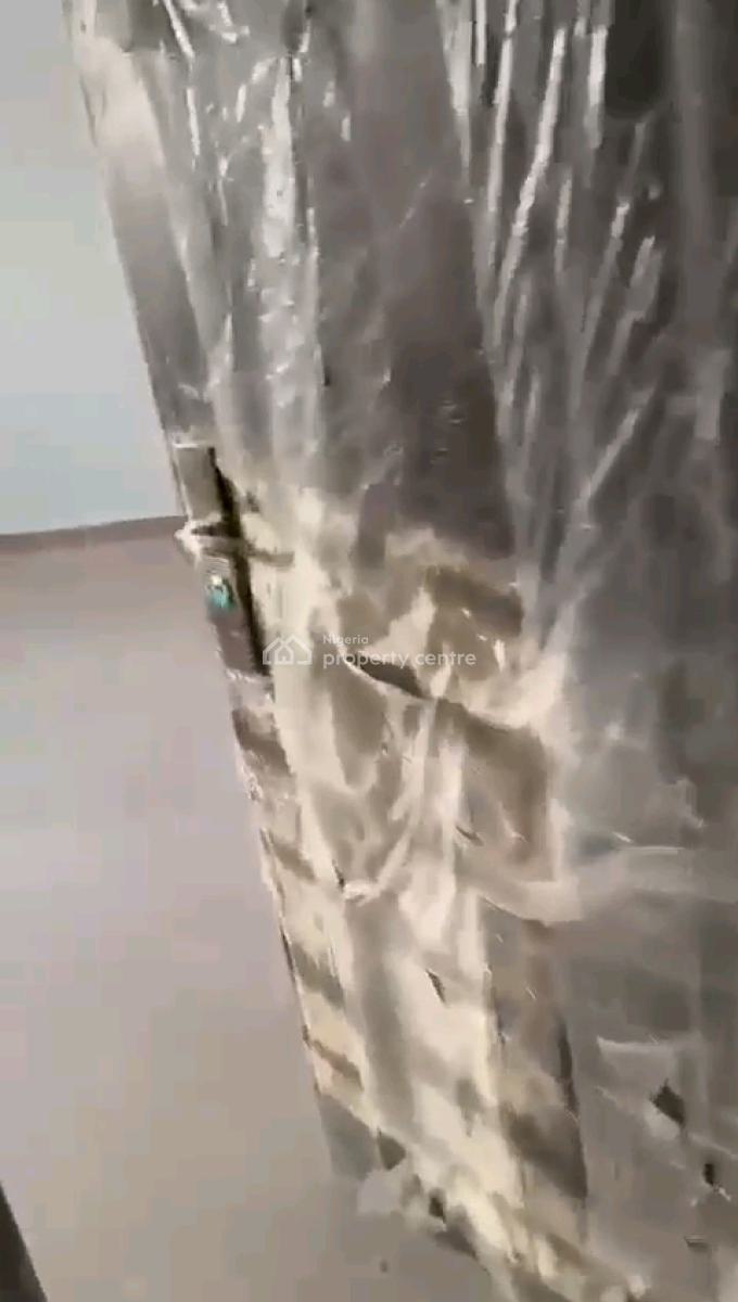 an Executive Standard Very Decent and Spacious Newly Built 2bedroom, Oloruntoyin Street, Oworonshoki, Shomolu, Lagos, Flat / Apartment for Rent