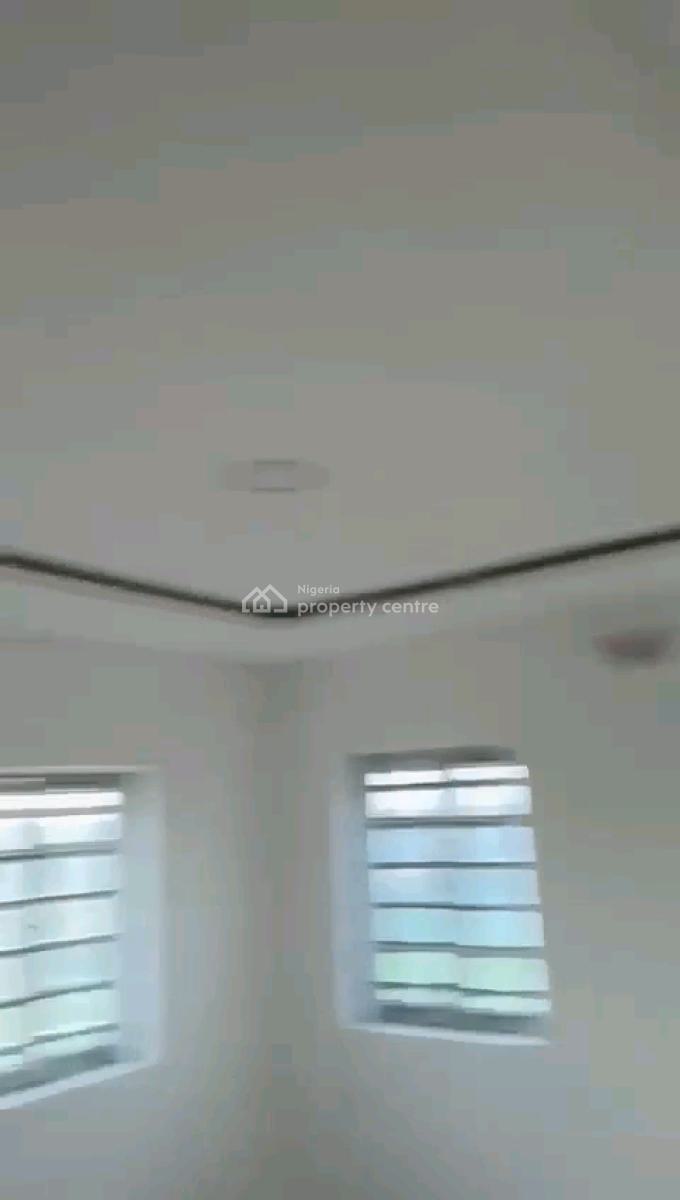 an Executive Standard Very Decent and Spacious Newly Built 2bedroom, Oloruntoyin Street, Oworonshoki, Shomolu, Lagos, Flat / Apartment for Rent