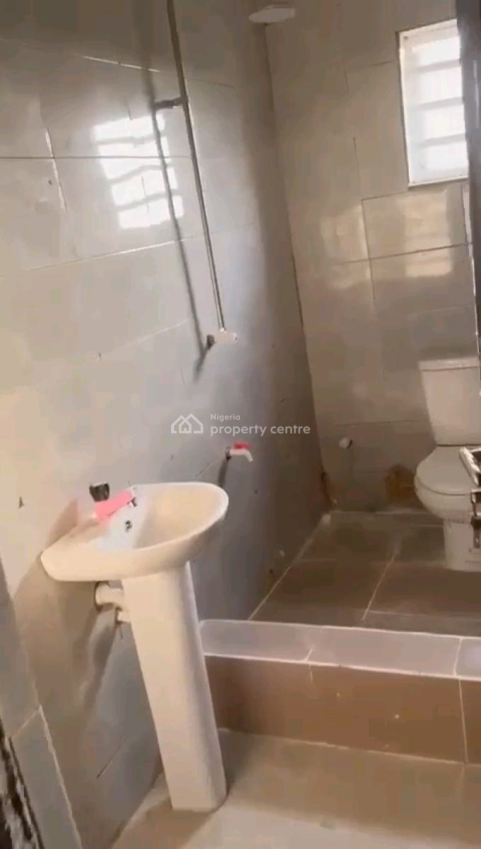 an Executive Standard Very Decent and Spacious Newly Built 2bedroom, Oloruntoyin Street, Oworonshoki, Shomolu, Lagos, Flat / Apartment for Rent