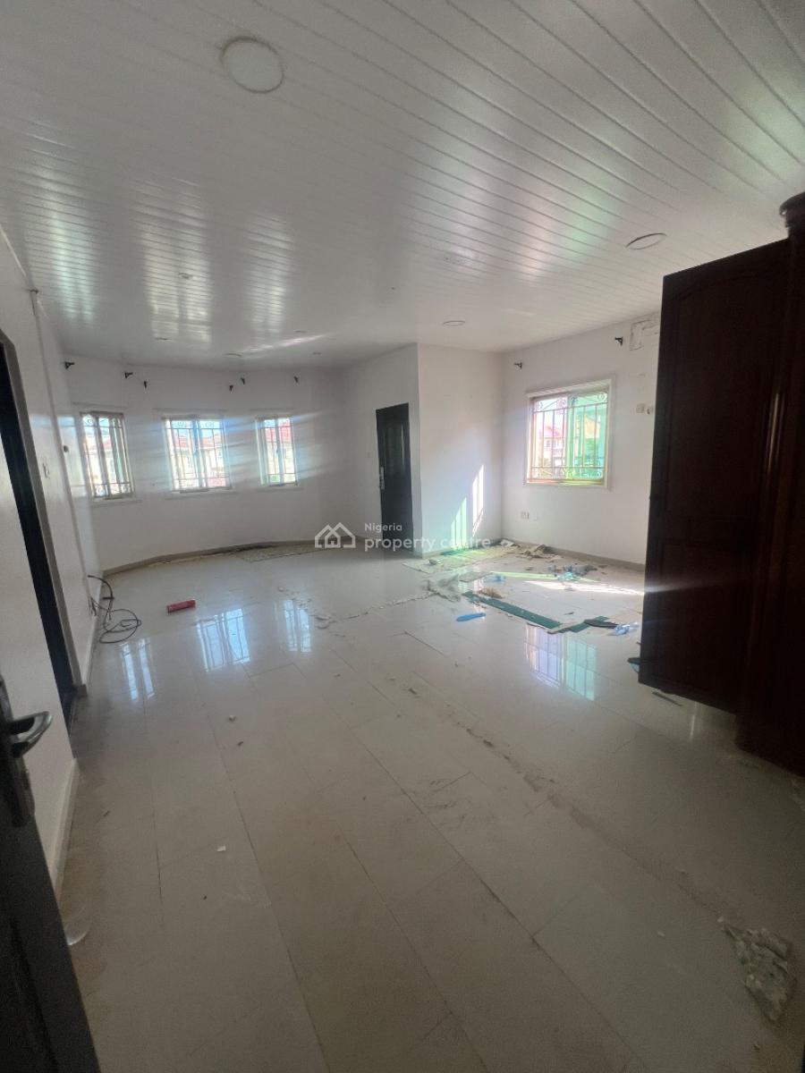 3 Bedrooms Terraced with Bq, Lekki Phase 1, Lekki, Lagos, Terraced Duplex for Rent