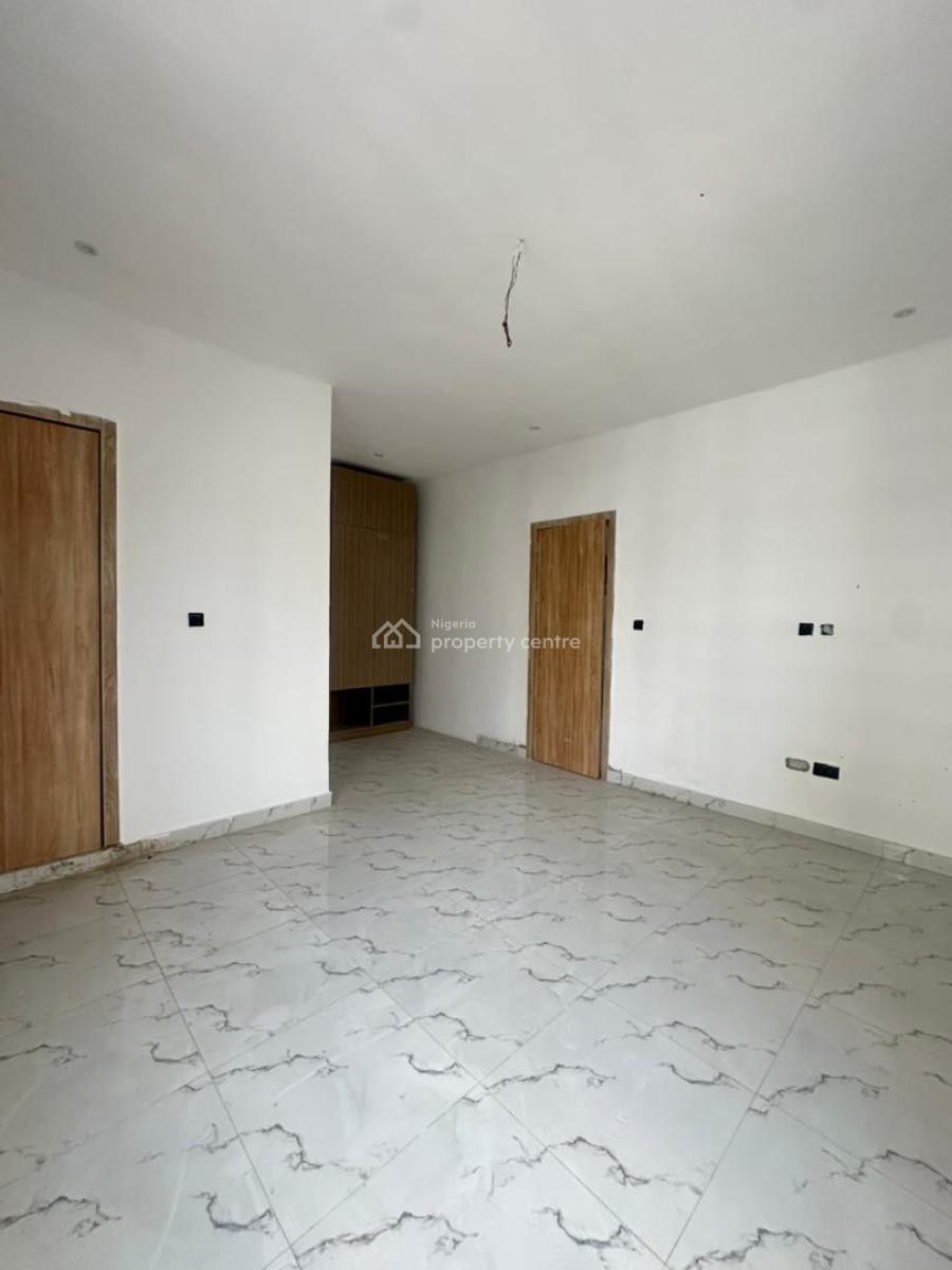 Well Built 4 Bedroom Terraced  Duplex on Two Floors in a Secure Estate, Orchid, Lekki, Lagos, Terraced Duplex for Sale