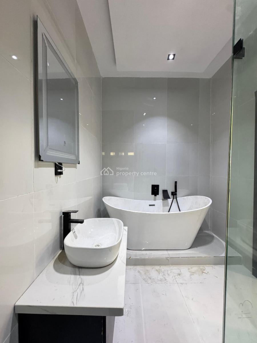 Exquisite 5 Bedroom Duplex with a Bq, Ologolo, Lekki, Lagos, House for Sale