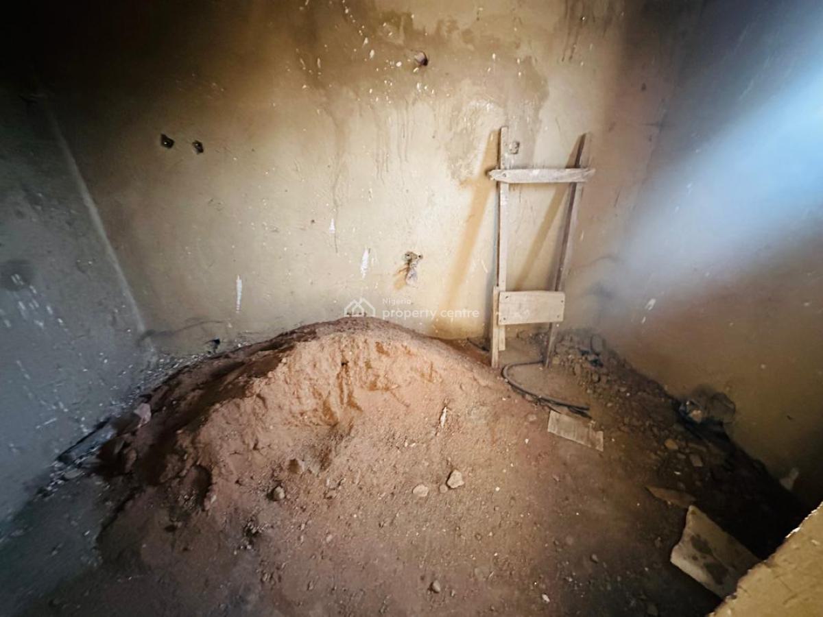 Beautiful Semi Finished  4 Bedroom Terrace Duplex, Bq , in an Estate, Maitama Main, Maitama District, Abuja, Terraced Duplex for Sale