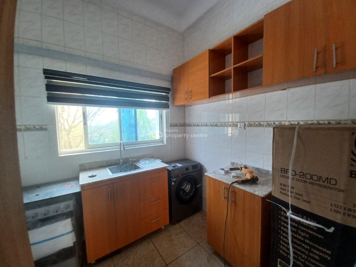 Serviced 2-bedroom Apartment + Generator & Pool, Wuse 2, Abuja, Flat / Apartment for Rent
