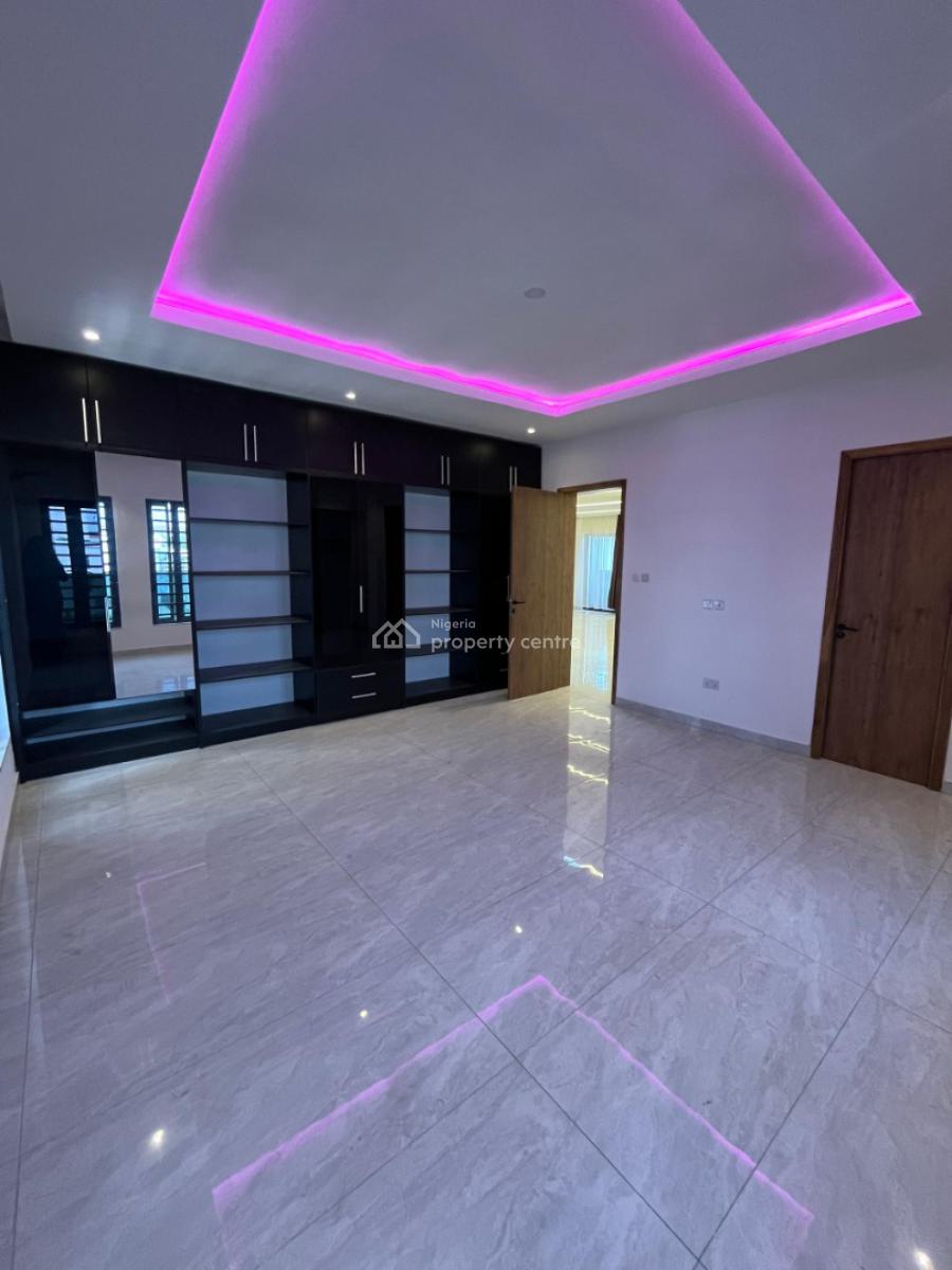 3 Bedrooms Apartment, Ikate, Lekki, Lagos, Flat / Apartment for Sale