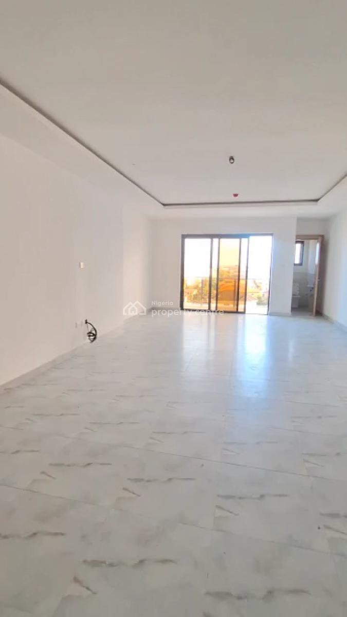 Luxurious 3bedroom Flat Ensuit Upstairs with Bq, Off Admiralty Way, Lekki Phase 1, Lekki, Lagos, Flat / Apartment for Sale