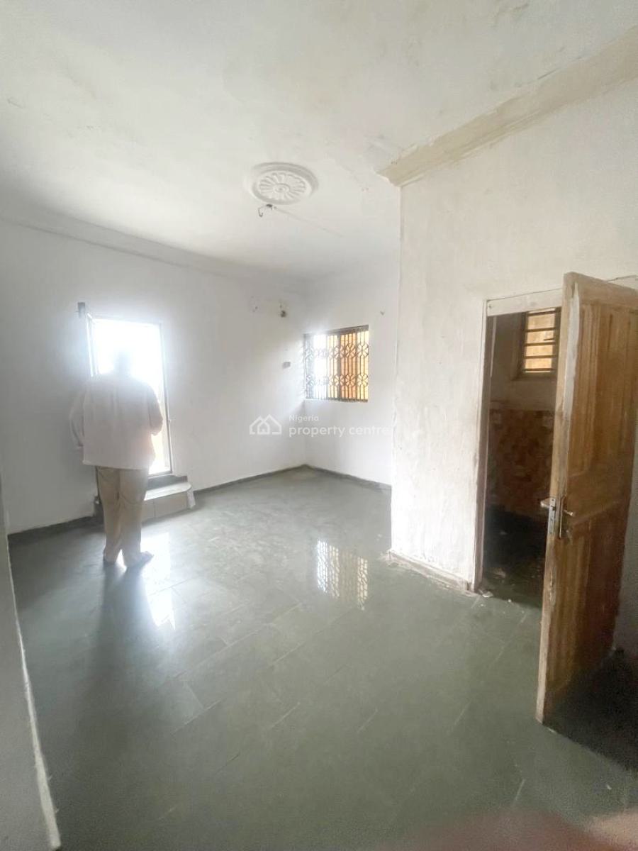 Well Maintained Mini Flat Apartment in an Estate, Isheri, Magodo, Lagos, Mini Flat (room and Parlour) for Rent