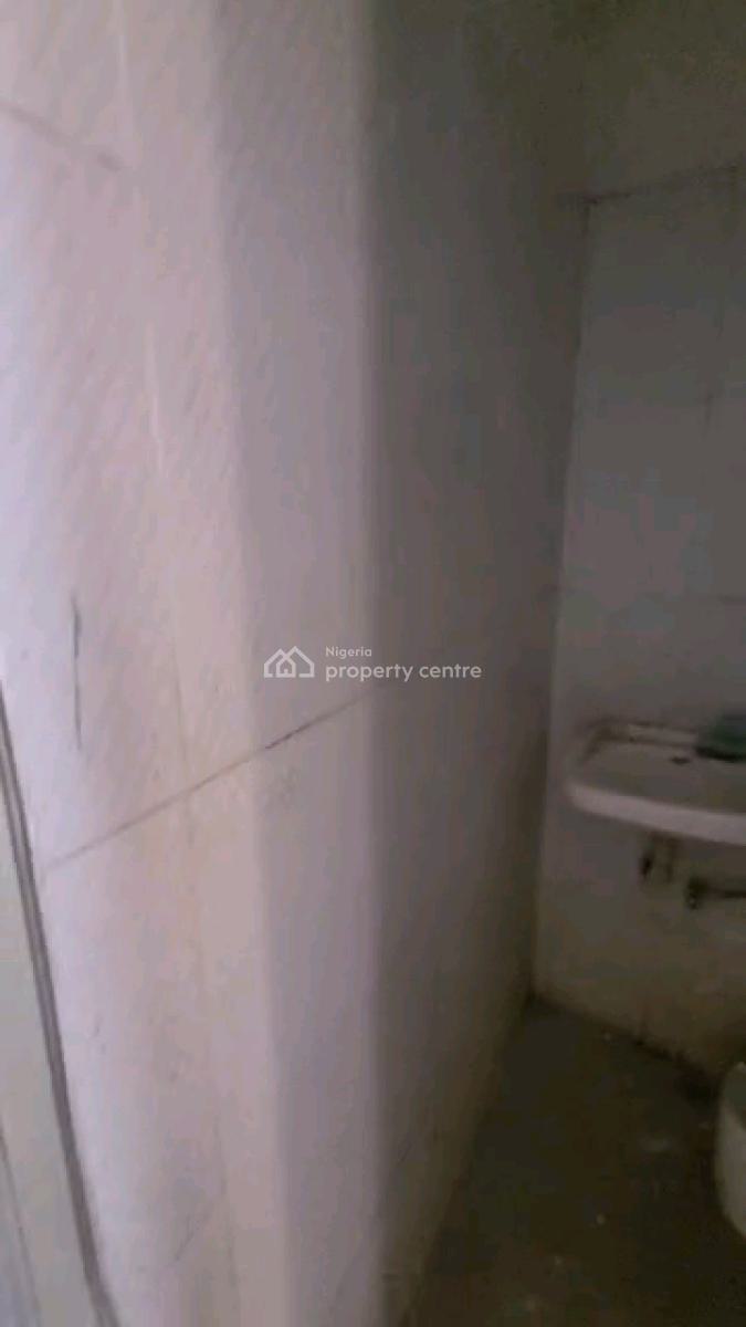 an Executive Standard Relationship New Clean and Very Decent Mini Flat, Off Bajulaye Road, Shomolu, Lagos, Mini Flat (room and Parlour) for Rent