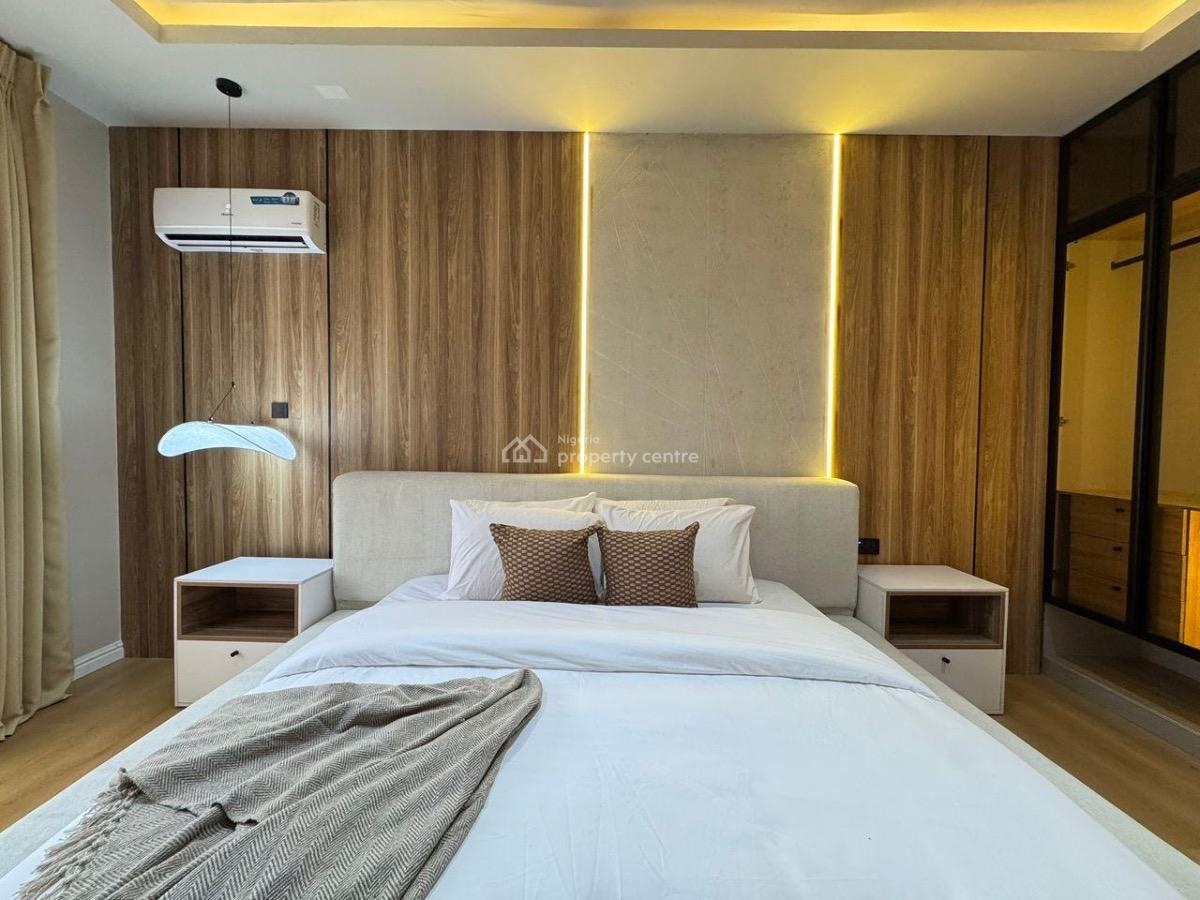 Cozy3  Bedroom Apartment with Top Notch Amenities Available., Lekki Phase 1, Lekki, Lagos, Flat / Apartment Short Let