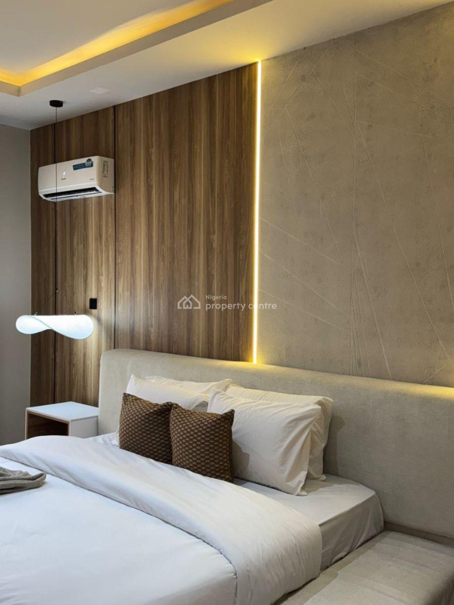 Cozy3  Bedroom Apartment with Top Notch Amenities Available., Lekki Phase 1, Lekki, Lagos, Flat / Apartment Short Let