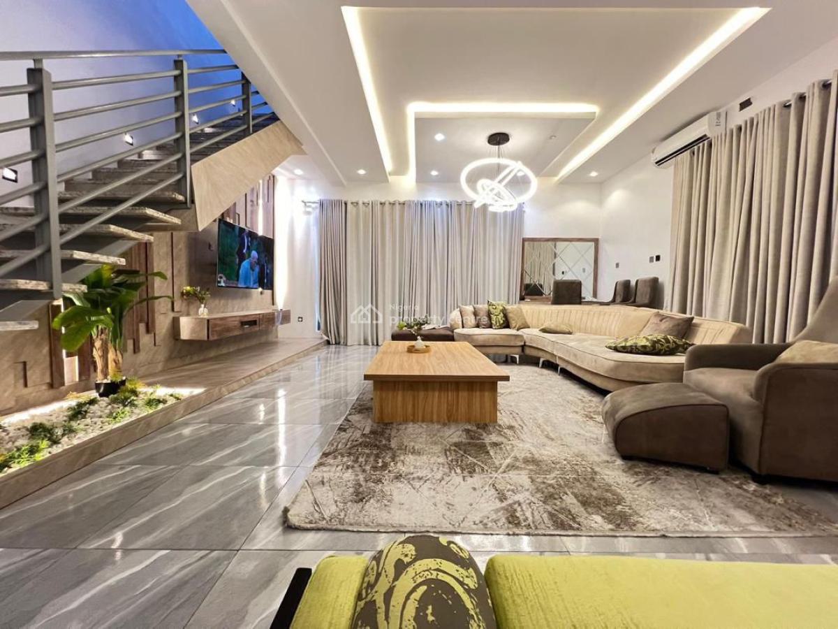 Book This Beautiful  Luxurious  3 Bedroom Semi Detached Compound., Lekki Phase 1, Lekki, Lagos, Flat / Apartment Short Let