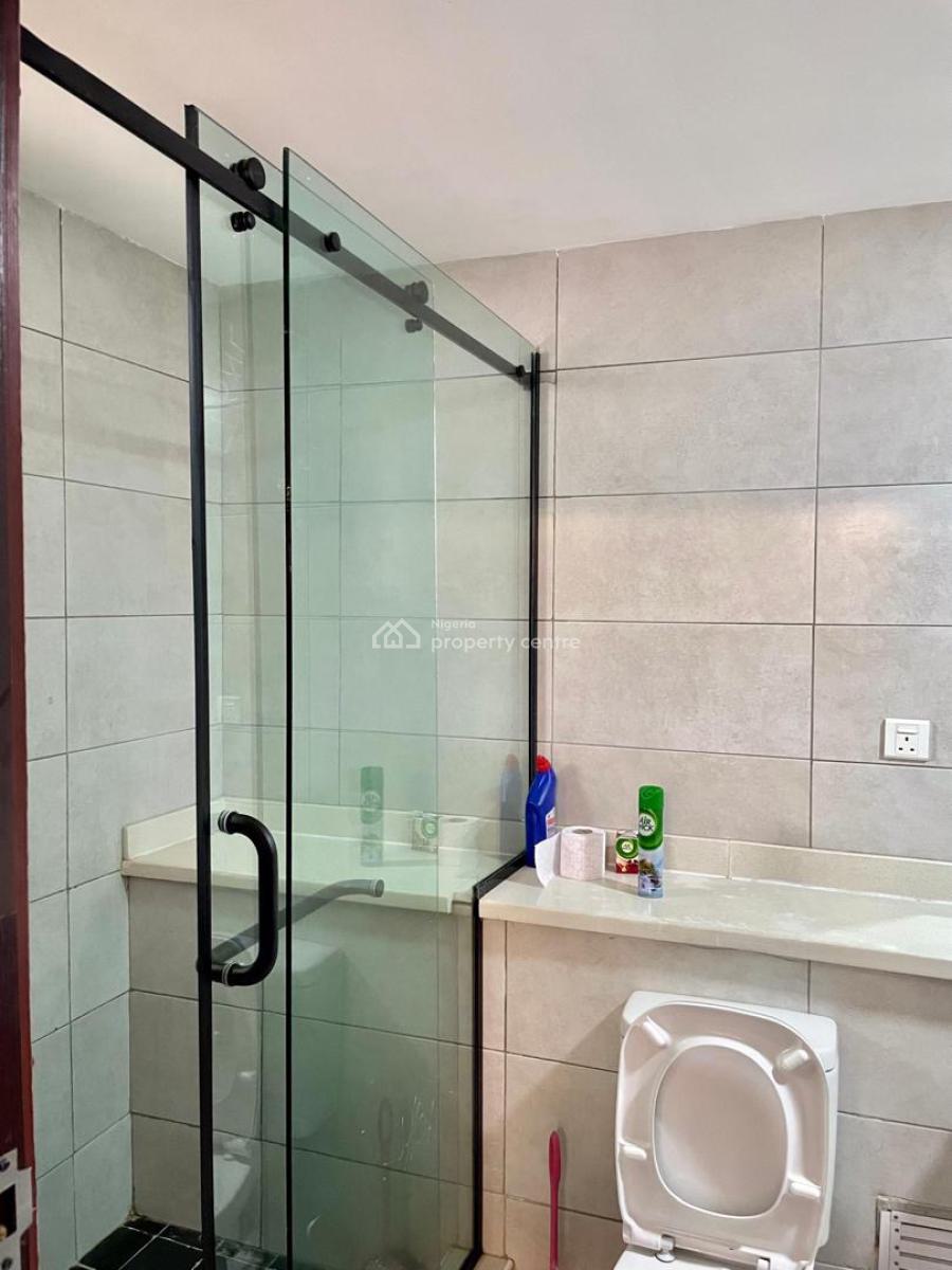 Book This Beautiful  Luxurious 1 Bedroom Semi Detached Compound., Lekki Phase 1, Lekki, Lagos, Flat / Apartment Short Let