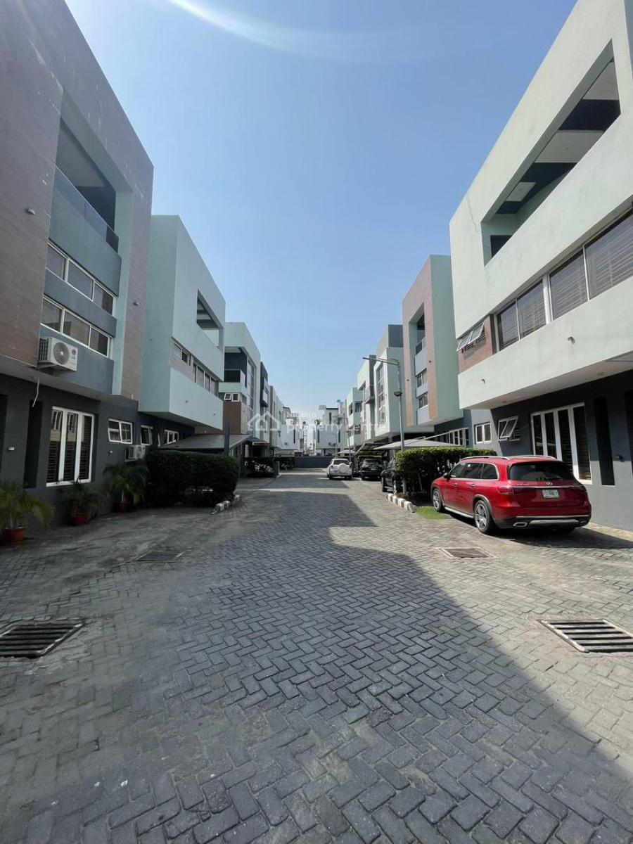 Stylishly Fully Serviced 5 Bedroom Semi-detached Duplex, Osapa, Lekki, Lagos, Semi-detached Duplex for Sale