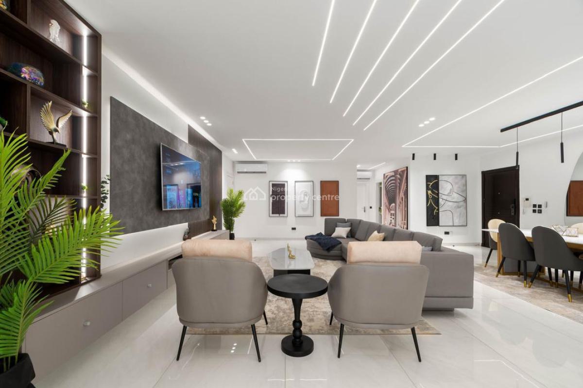 2 Bedroom Apartment with Ps5 and Other Top Notch Amenities Available F, Lekki Phase 1, Lekki, Lagos, Flat / Apartment Short Let