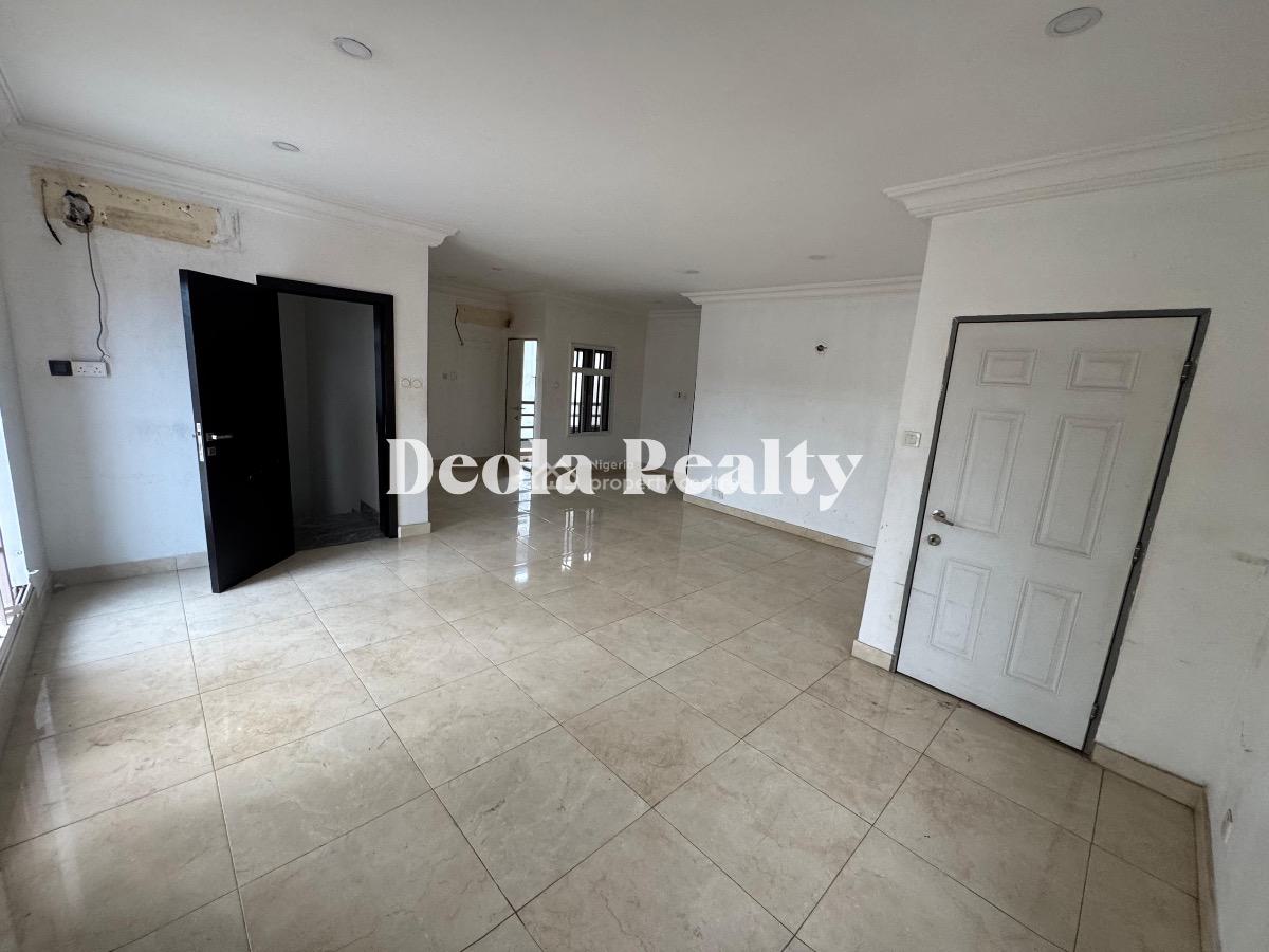 an Executive 4 Bedroom Maisonette with Rooftop Terrace, U3 Estate, Lekki Right Right Side, Oniru, Victoria Island (vi), Lagos, Flat / Apartment for Rent