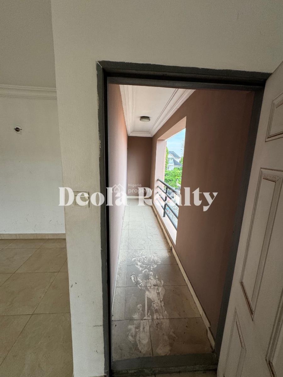 an Executive 4 Bedroom Maisonette with Rooftop Terrace, U3 Estate, Lekki Right Right Side, Oniru, Victoria Island (vi), Lagos, Flat / Apartment for Rent