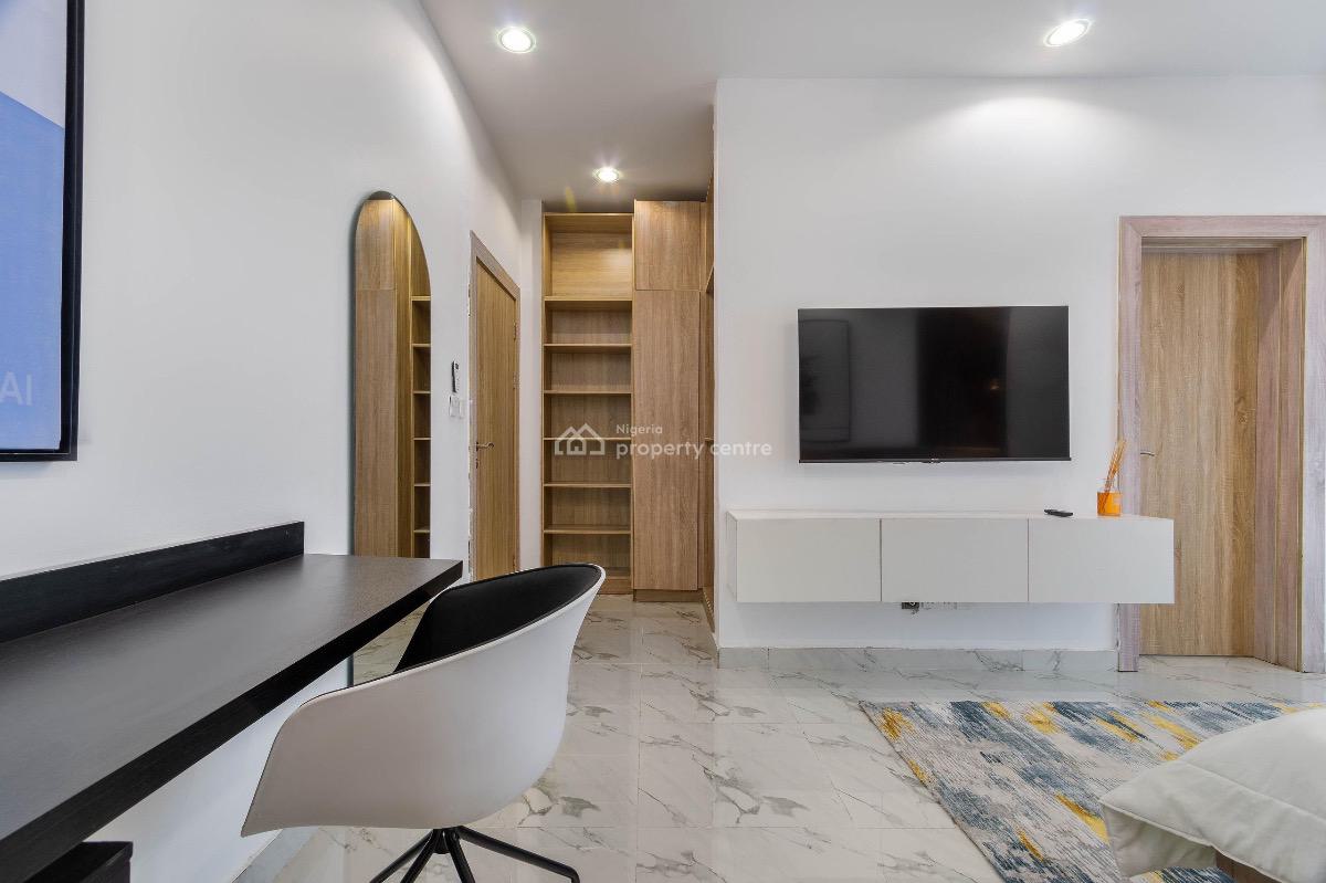 2 Bedroom Apartment with Ps5 and Other Top Notch Amenities Available F, Old Ikoyi, Ikoyi, Lagos, Flat / Apartment Short Let