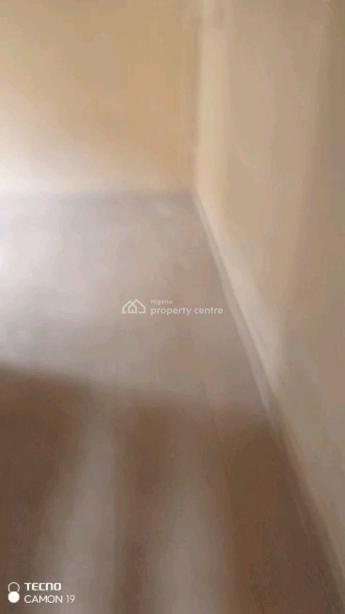 Standard Mini Flat with 2 Toilets N Bath, Off Shobande Street, Akoka, Yaba, Lagos, Mini Flat (room and Parlour) for Rent