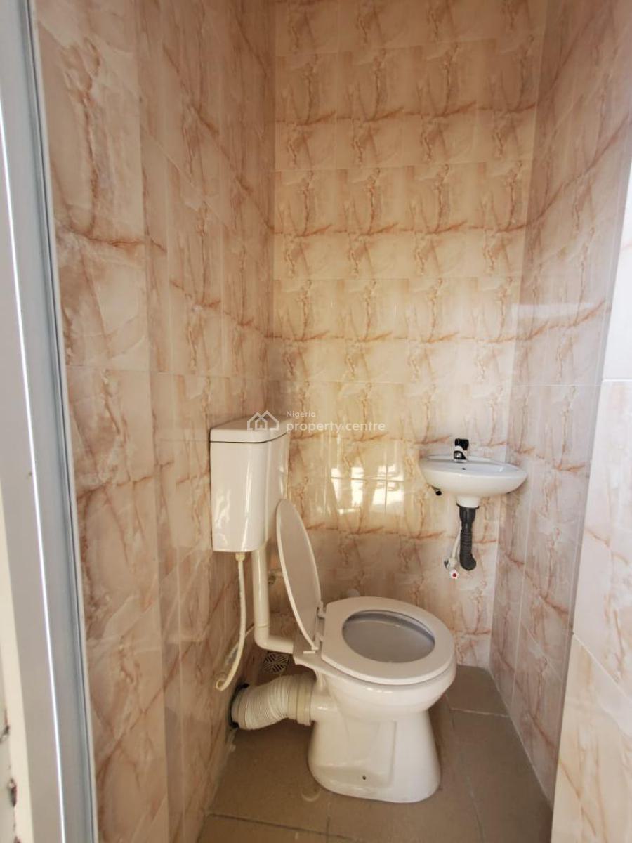 Spacious Miniflat (room & Parlour, Off Palm Spring Road, Ikate, Ikate Elegushi, Lekki, Lagos, Mini Flat (room and Parlour) for Rent