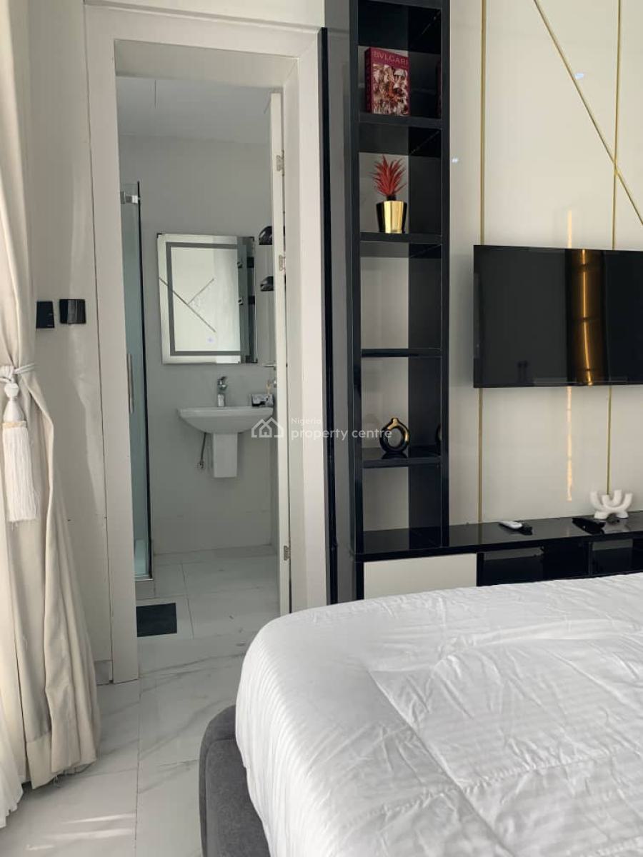 Luxury 2 Bedroom Apartment, Lekki Phase 1, Lekki, Lagos, Flat / Apartment Short Let