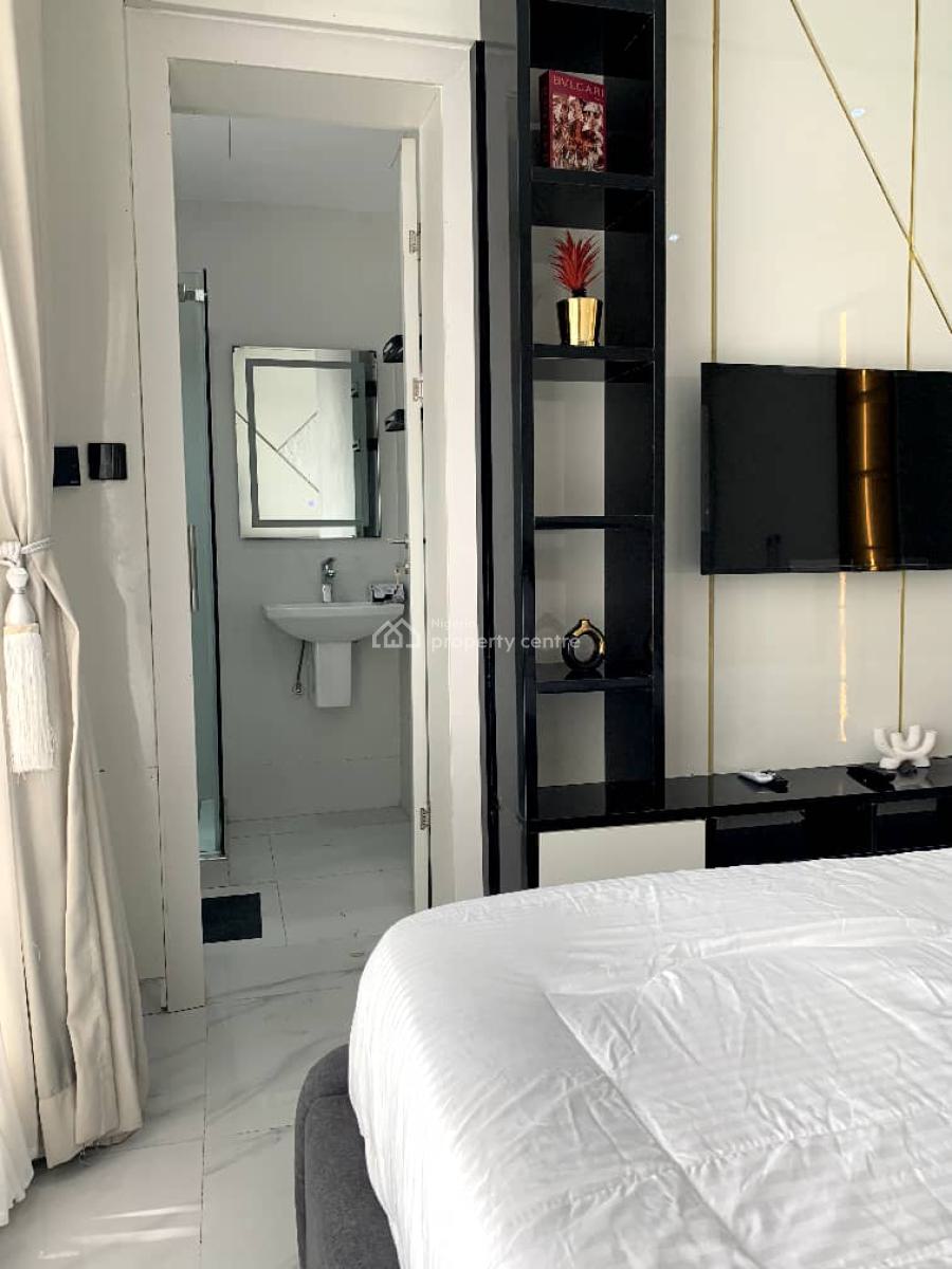 Luxury 2 Bedroom Apartment, Lekki Phase 1, Lekki, Lagos, Flat / Apartment Short Let