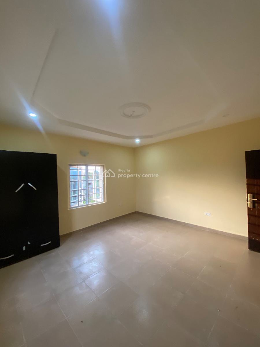 Spacious Two Bedroom Apartment  Upstairs, Victory Area Ogombo, Ajah, Lagos, Flat / Apartment for Rent