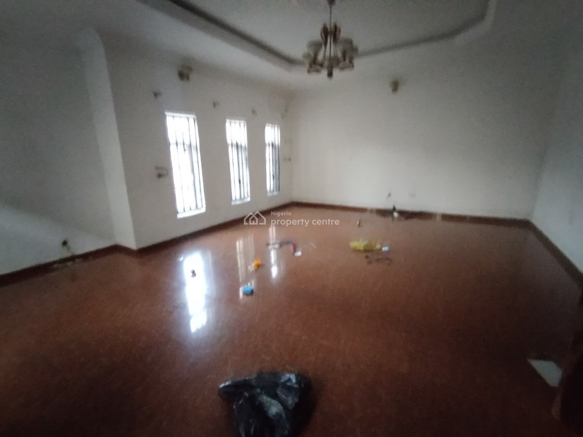Spacious 4 Bedroom Semi Detached House with 2 Rooms Bq, Off Admiralty Way, Lekki Phase 1, Lekki, Lagos, Office Space for Rent