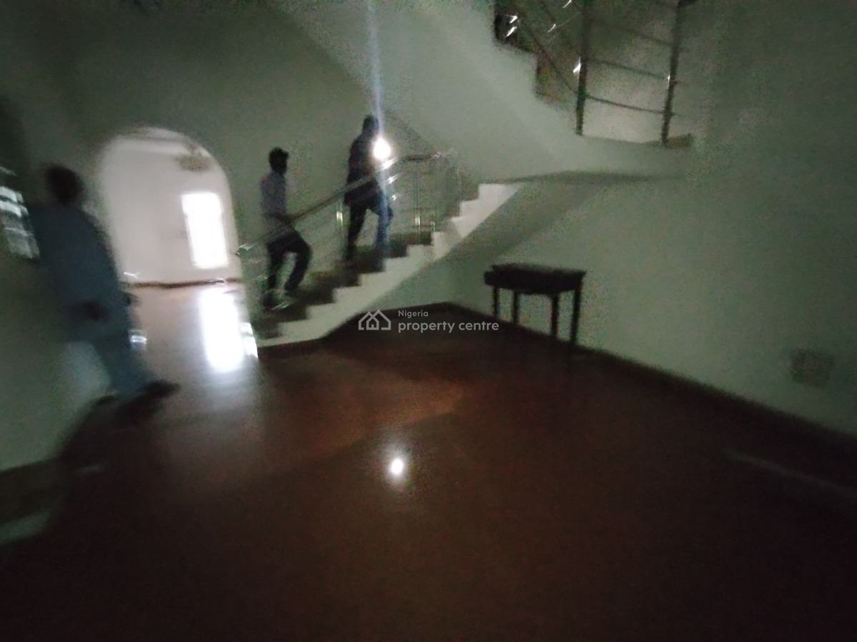 Spacious 4 Bedroom Semi Detached House with 2 Rooms Bq, Off Admiralty Way, Lekki Phase 1, Lekki, Lagos, Office Space for Rent