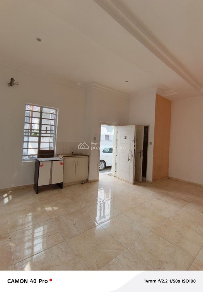 Spacious Self Contain, Osapa, Lekki, Lagos, Self Contain (single Rooms) for Rent