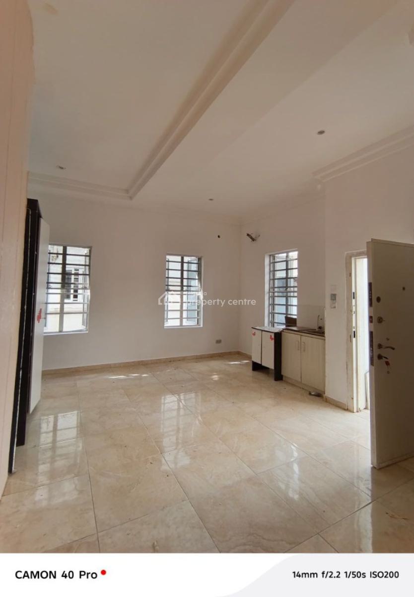 Spacious Self Contain, Osapa, Lekki, Lagos, Self Contain (single Rooms) for Rent