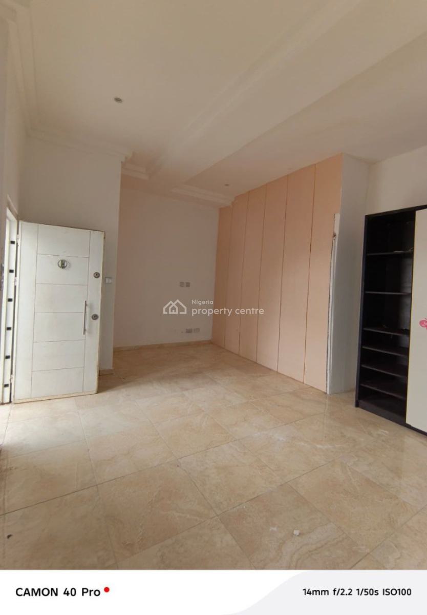 Spacious Self Contain, Osapa, Lekki, Lagos, Self Contain (single Rooms) for Rent