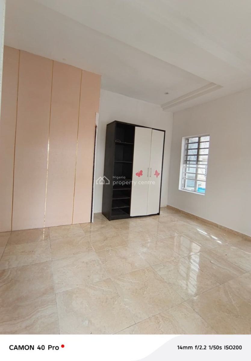 Spacious Self Contain, Osapa, Lekki, Lagos, Self Contain (single Rooms) for Rent
