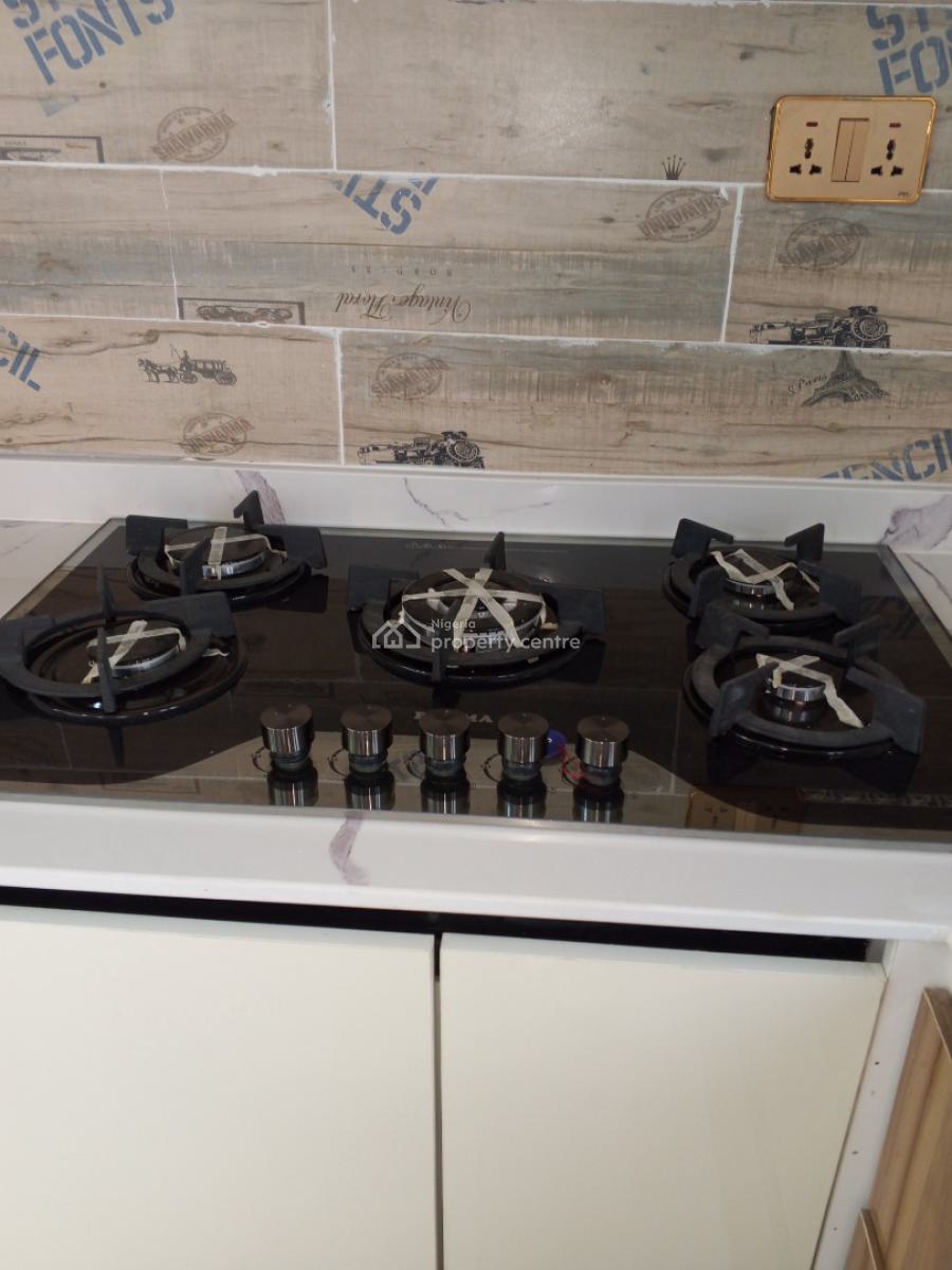 Luxurious 2 Bedroom Apartment, Lekki, Lagos, Flat / Apartment for Sale