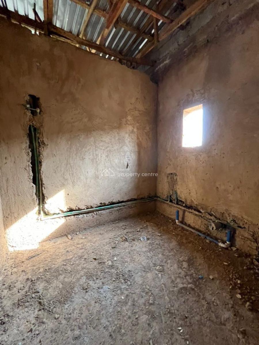 Semi Finished 4 Bedroom Terrace Duplex with a Bq, Guzape District, Abuja, Terraced Duplex for Sale