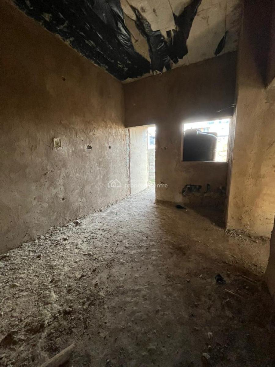 Semi Finished 4 Bedroom Terrace Duplex with a Bq, Guzape District, Abuja, Terraced Duplex for Sale