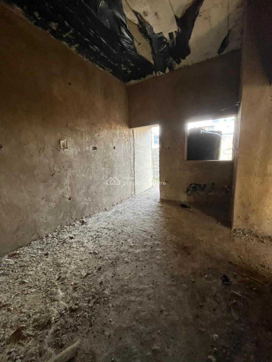 Semi Finished 4 Bedroom Terrace Duplex with a Bq, Guzape District, Abuja, Terraced Duplex for Sale