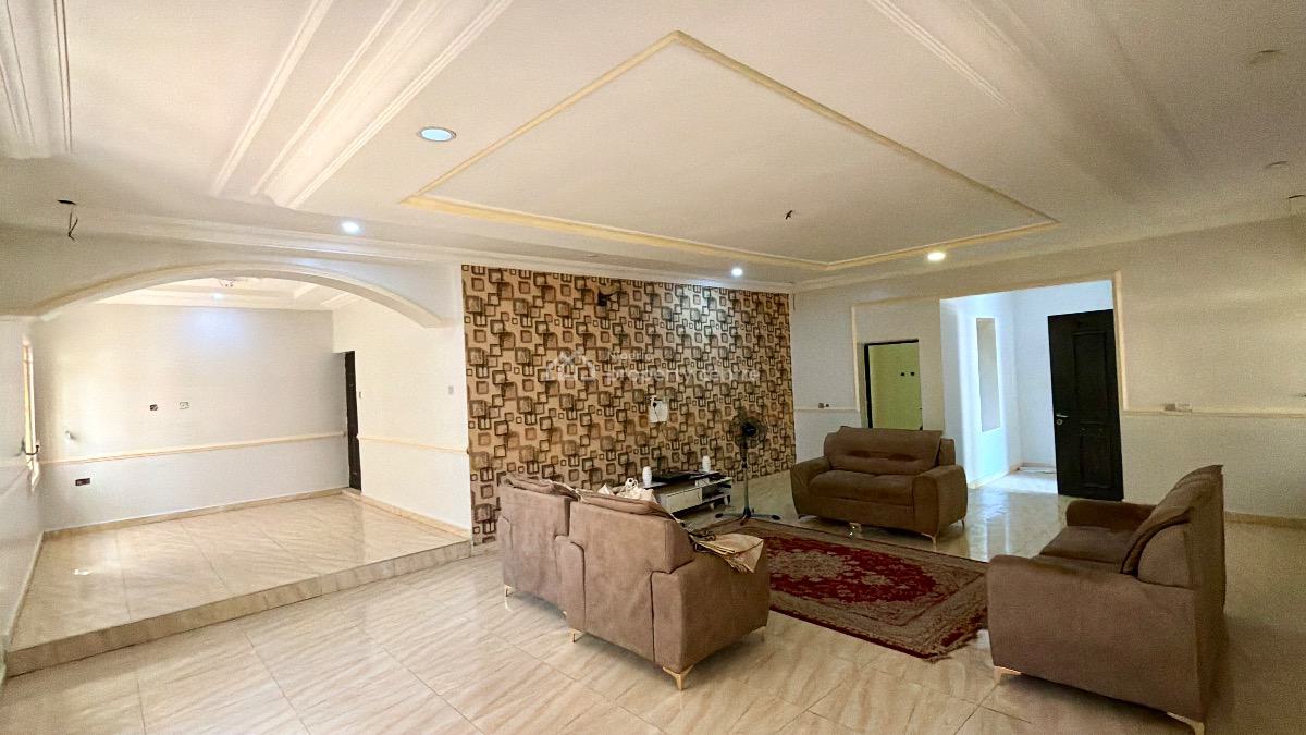 Diplomatic-grade 8-bedroom Luxury Residence with 2-units  2-bedroom, Guzape, Guzape District, Abuja, Detached Duplex for Rent