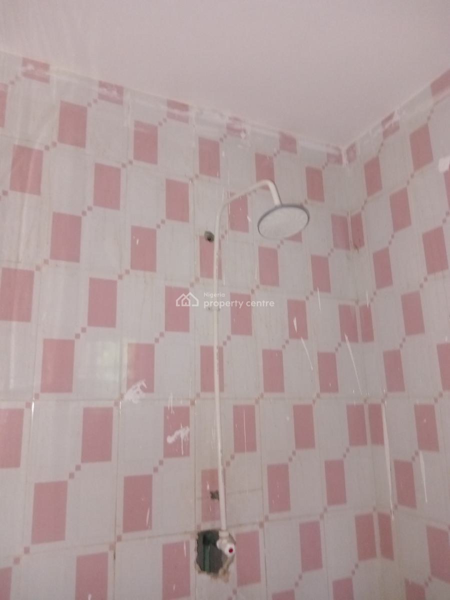 Renovated 2 Bedroom Bungalow, Ogombo, Ajah, Lagos, Flat / Apartment for Rent