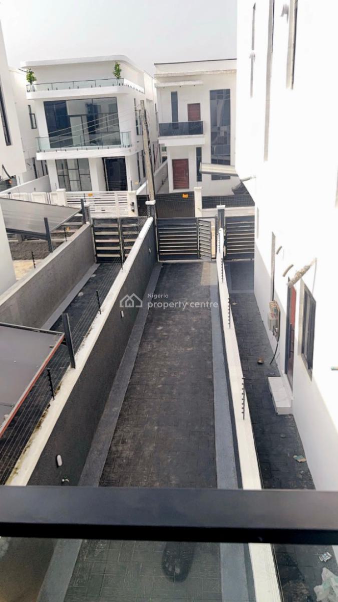Tastefully Finished 4-bedroom Fully Detached Duplex with a Room Bq,, Royal Pine Estate, Orchid Road, Lekki (lagos Island), Lekki, Lagos, Detached Duplex for Rent