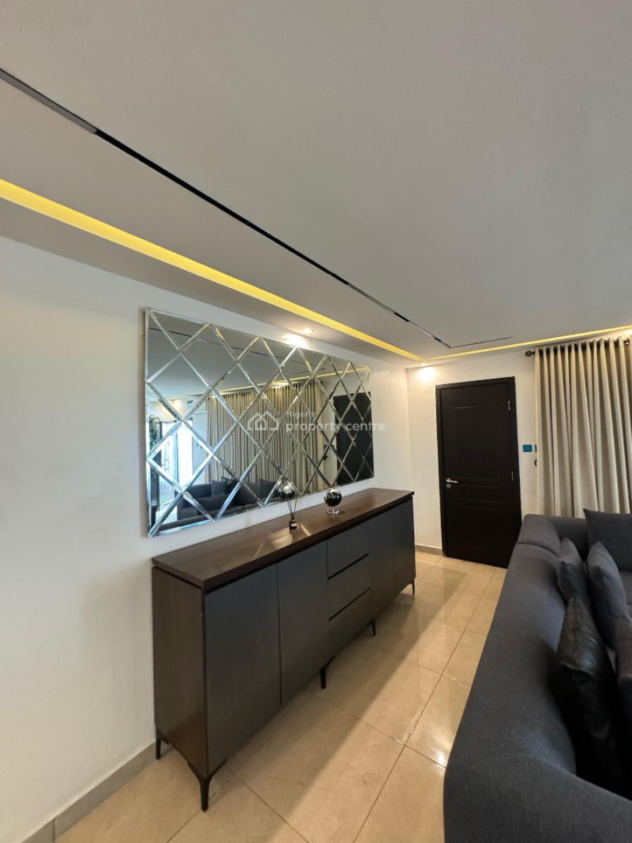 Beautifully Furnished 3 Bedroom Apartment with Bq & Pool, Lekki Phase 1, Lekki, Lagos, Flat / Apartment for Sale