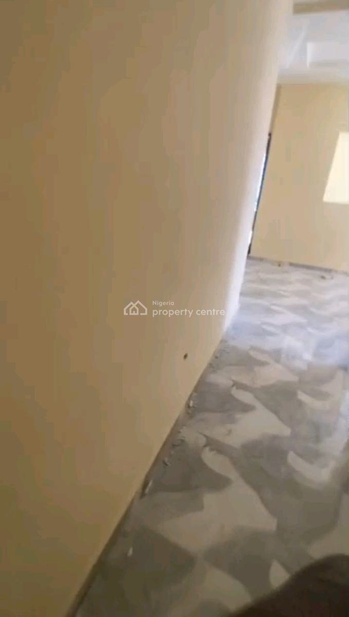 3bedroom Upstairs, All Room Ensuite, Burger King, Off Herbert Macauley Way, Alagomeji, Yaba, Lagos, Flat / Apartment for Rent