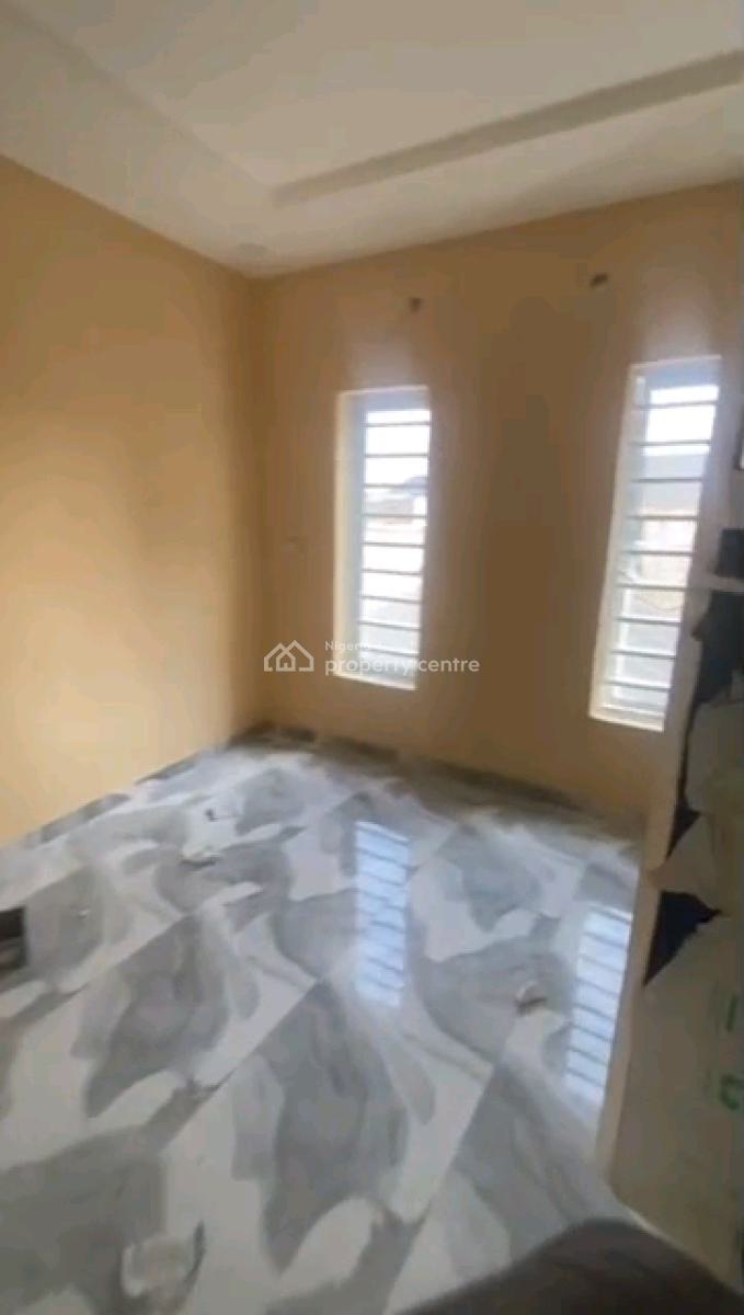 3 Bedroom Upstairs, All Room Ensuite, Balcony, Pop, Screeded Wall, Burger King, Off Herbert Macauley Way, Alagomeji, Yaba, Lagos, Flat / Apartment for Rent