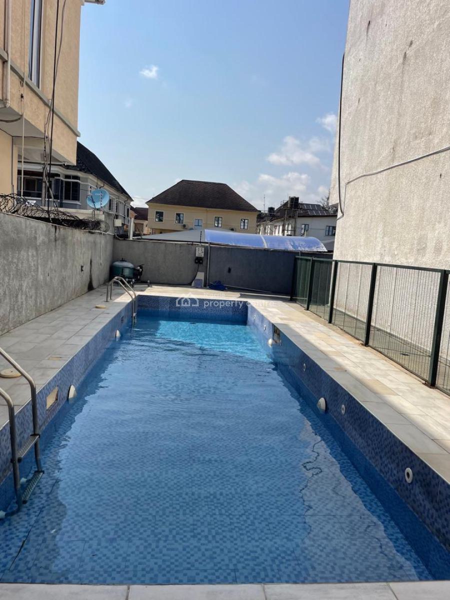 Luxury 2 Bedroom Apartment, Chevron Drive, Lekki Expressway, Lekki, Lagos, Block of Flats for Sale
