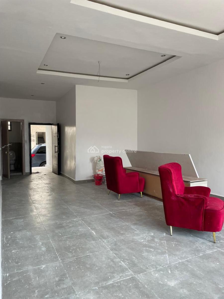 Luxury 2 Bedroom Apartment, Chevron Drive, Lekki Expressway, Lekki, Lagos, Block of Flats for Sale